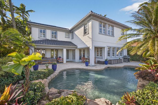 1028 Vintner Boulevard, Palm Beach Gardens, FL 33410