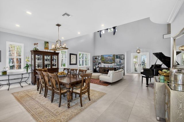 1028 Vintner Boulevard, Palm Beach Gardens, FL 33410