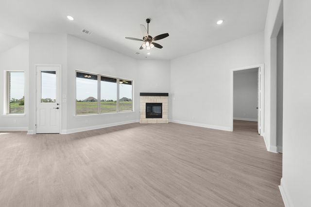 432 Estate Lane, Mclendon Chisholm, TX 75032