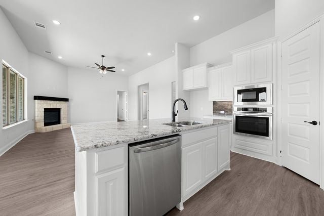 432 Estate Lane, Mclendon Chisholm, TX 75032