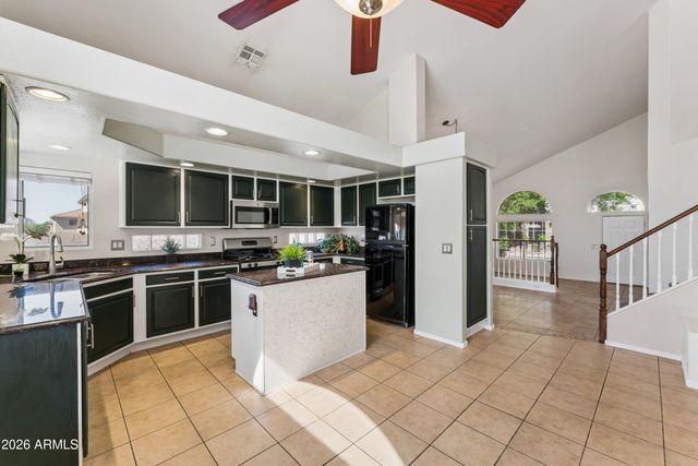 7117 W PASO Trail, Peoria, AZ 85383