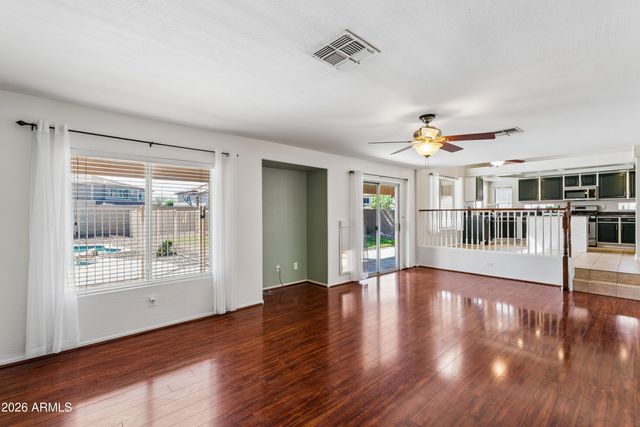 7117 W PASO Trail, Peoria, AZ 85383