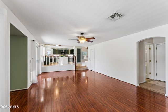 7117 W PASO Trail, Peoria, AZ 85383