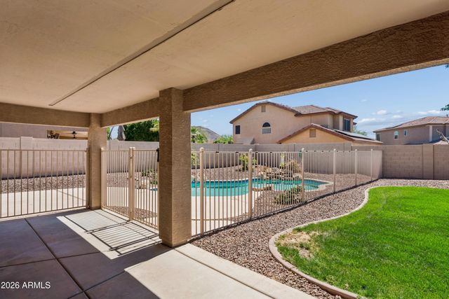 7117 W PASO Trail, Peoria, AZ 85383