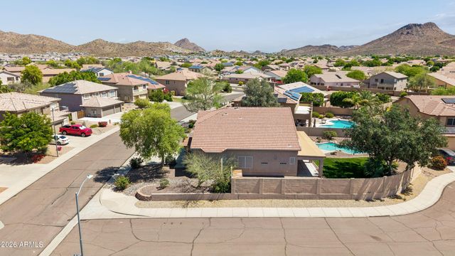 7117 W PASO Trail, Peoria, AZ 85383