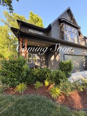 530 Croley Dr, Nashville, TN 37209