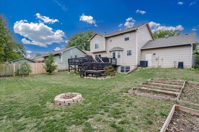 4326 N Mission St, Bel Aire, KS 67226