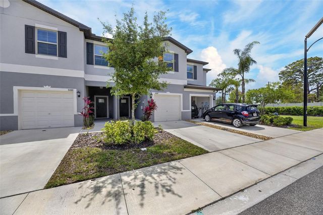 5084 FORUM BLVD, Holiday, FL 34690