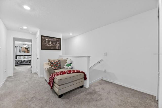 5084 FORUM BLVD, Holiday, FL 34690