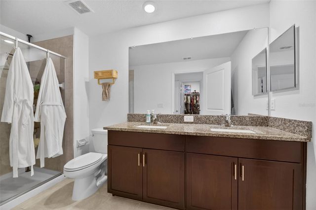 5084 FORUM BLVD, Holiday, FL 34690