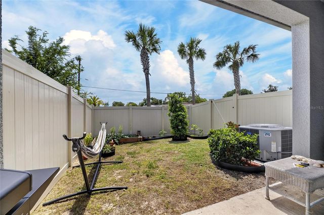 5084 FORUM BLVD, Holiday, FL 34690