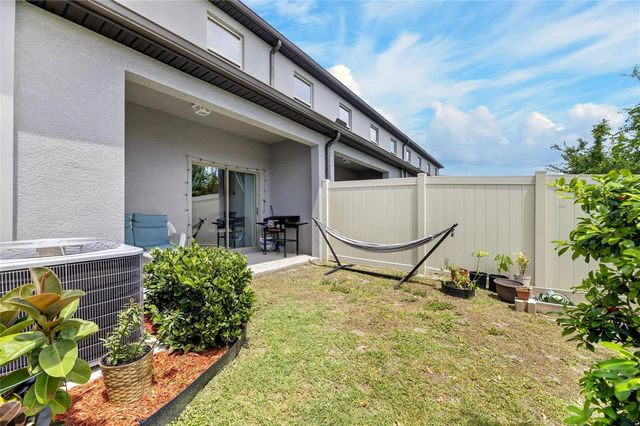 5084 FORUM BLVD, Holiday, FL 34690