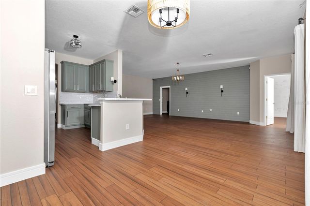 3115 NE STREET, Ocala, FL 34470