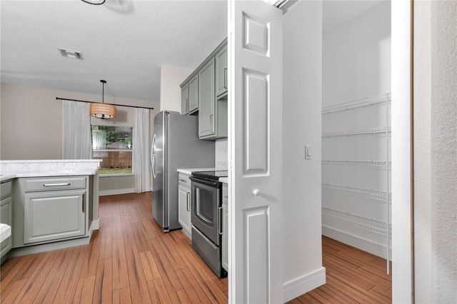 3115 NE STREET, Ocala, FL 34470
