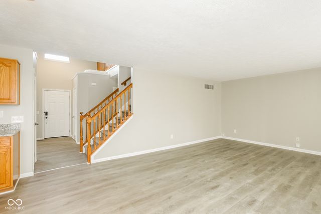 6389 Kentstone Drive, Indianapolis, IN 46268