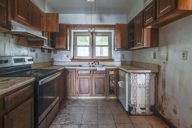 5134 SCOTTSDALE AVE, Memphis, TN 38118