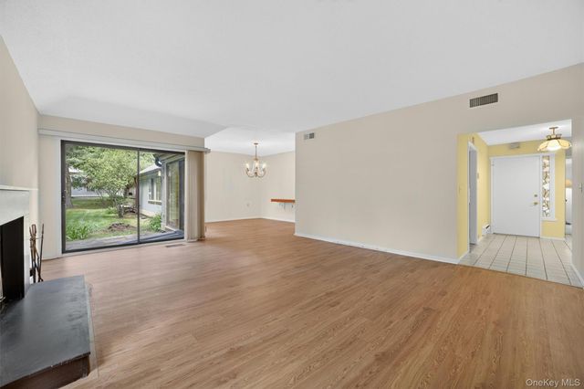 300 Heritage Hills B, Somers, NY 10589