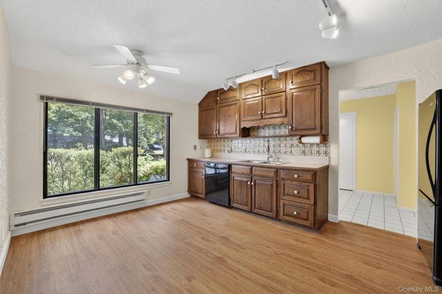 300 Heritage Hills B, Somers, NY 10589