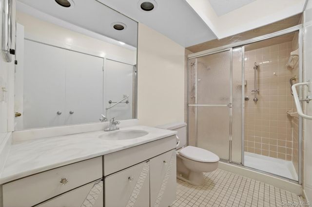 300 Heritage Hills B, Somers, NY 10589