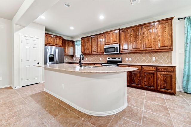 317 Deaton Drive, Fate, TX 75087