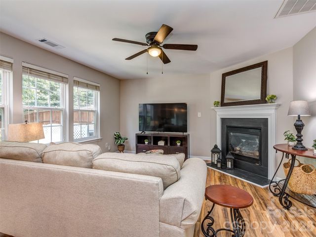 10326 Haddington Drive NW, Charlotte, NC 28269