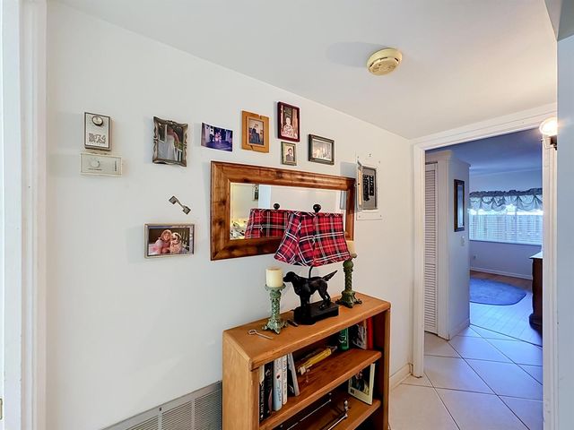 1310 NE 14th Court K17, Jensen Beach, FL 34957