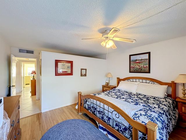 1310 NE 14th Court K17, Jensen Beach, FL 34957