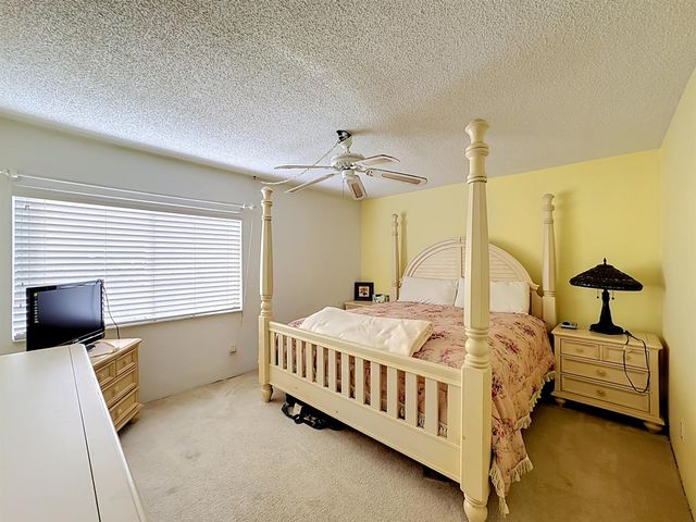 1310 NE 14th Court K17, Jensen Beach, FL 34957