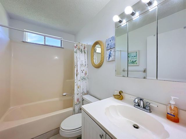 1310 NE 14th Court K17, Jensen Beach, FL 34957