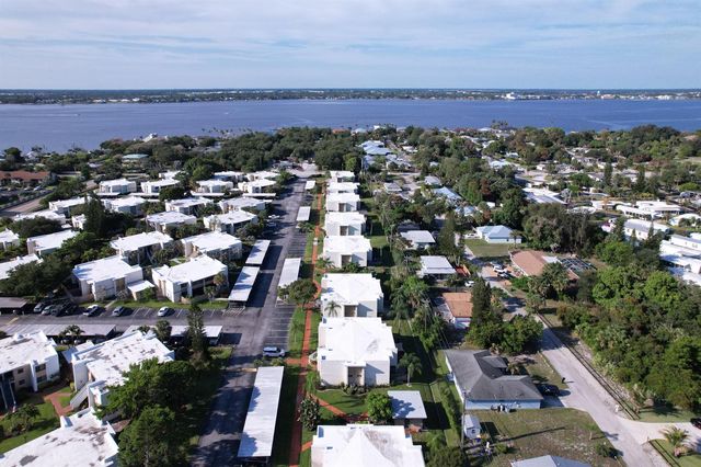 1310 NE 14th Court K17, Jensen Beach, FL 34957