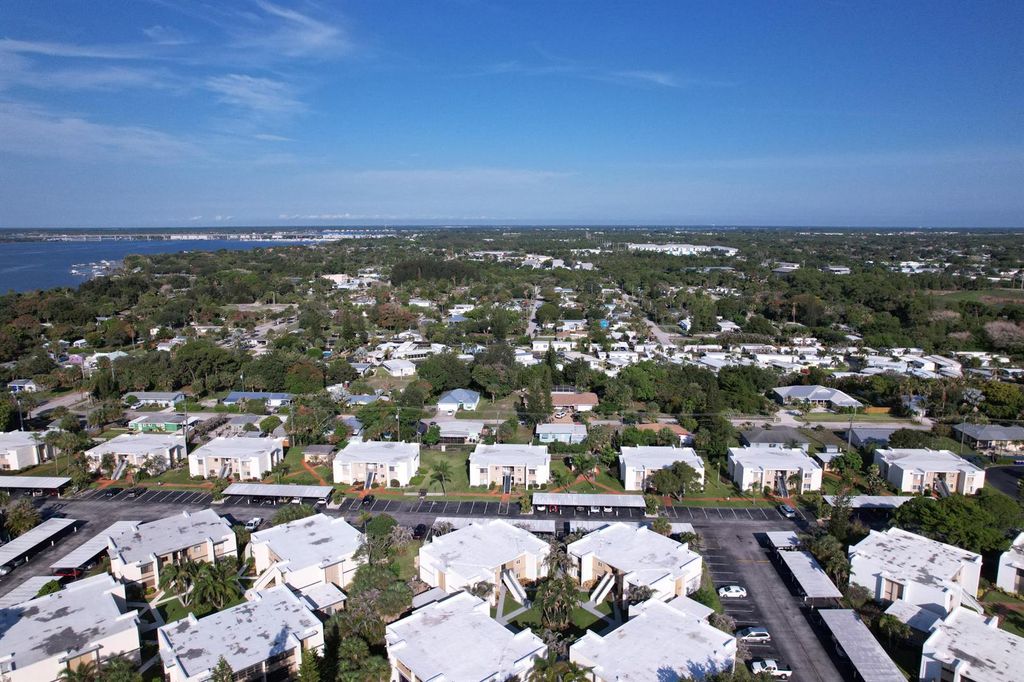 1310 NE 14th Court K17, Jensen Beach, FL 34957