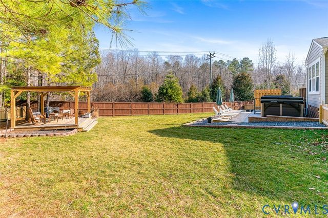 4801 Hidden Falls Ct, Moseley, VA 23120