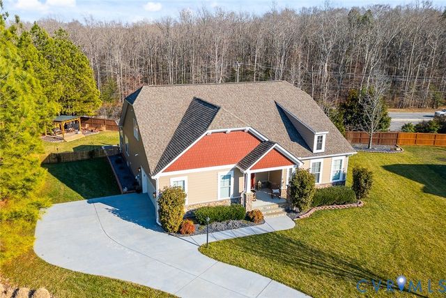 4801 Hidden Falls Ct, Moseley, VA 23120