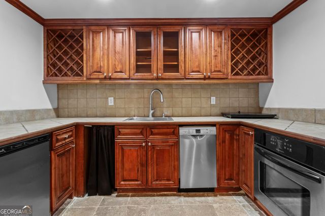 4968 Highland Oaks Way SE, Mableton, GA 30126