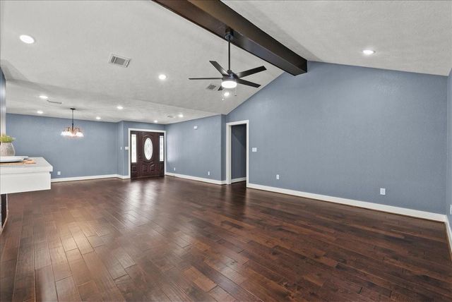 2730 Mary Lane, Dickinson, TX 77539