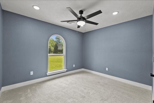 2730 Mary Lane, Dickinson, TX 77539
