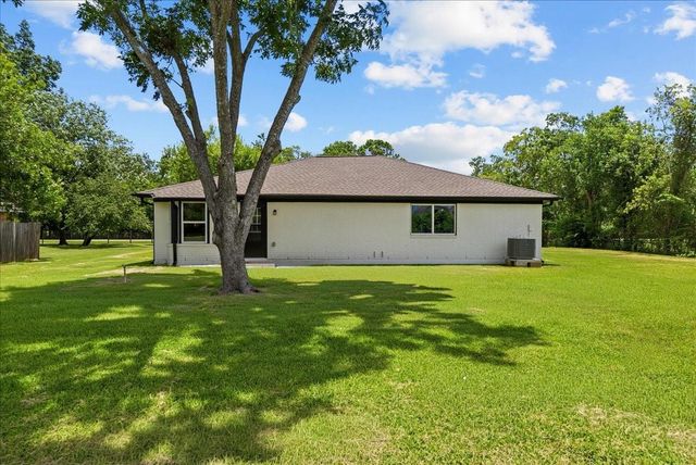 2730 Mary Lane, Dickinson, TX 77539