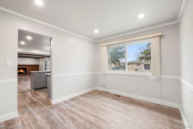 14484 Royal Drive, Sterling Heights, MI 48312