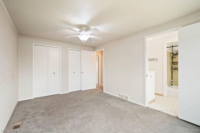 14484 Royal Drive, Sterling Heights, MI 48312