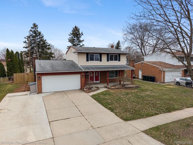 14484 Royal Drive, Sterling Heights, MI 48312