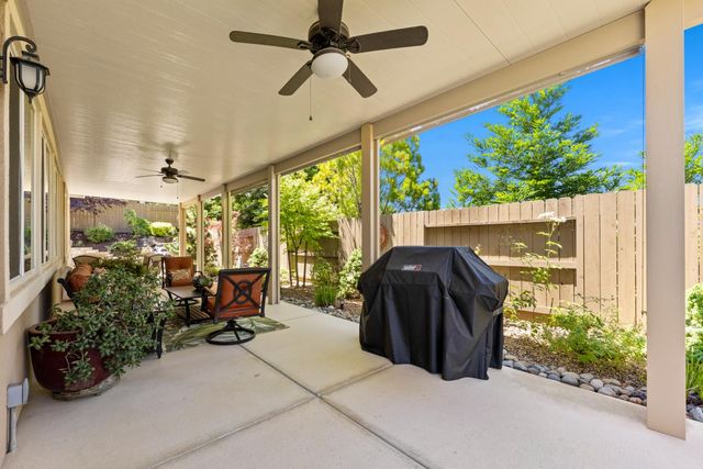706 Mousebird Ct, Lincoln, CA 95648