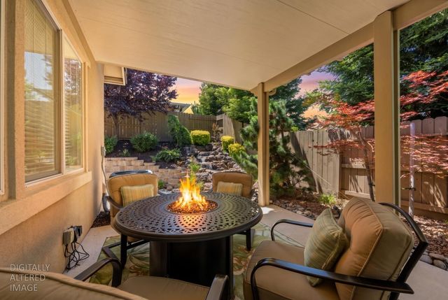 706 Mousebird Ct, Lincoln, CA 95648