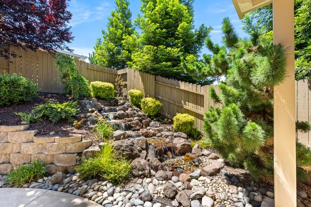 706 Mousebird Ct, Lincoln, CA 95648