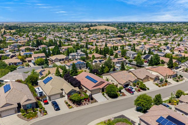 706 Mousebird Ct, Lincoln, CA 95648