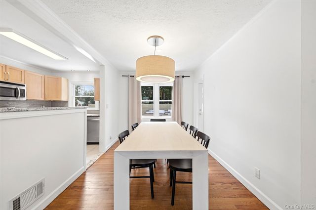 103 Heatherdell Road, Ardsley, NY 10502