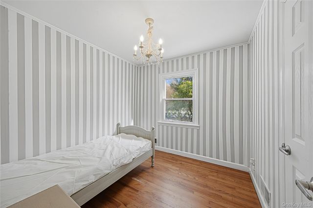 103 Heatherdell Road, Ardsley, NY 10502