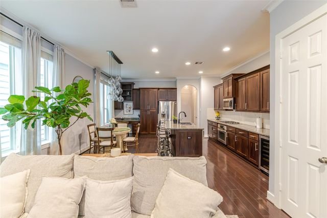 1220 Nelson Falls Lane, Houston, TX 77008