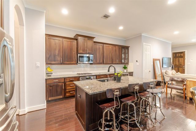 1220 Nelson Falls Lane, Houston, TX 77008