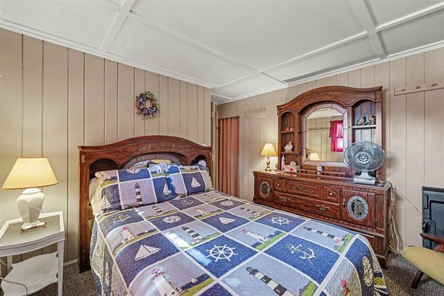 7507 Hillcrest Avenue, Manitou Beach, MI 49253