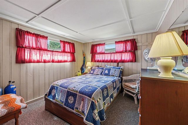 7507 Hillcrest Avenue, Manitou Beach, MI 49253